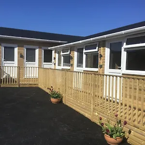 Beacon House Bunks Hostel Flamborough