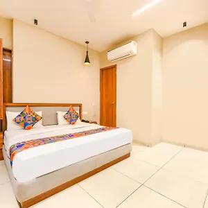 https://collection-o-dc-premium.shimlahotels.net